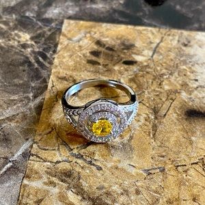 0.80ctw Citrine & White Sapphire Ring Size 7